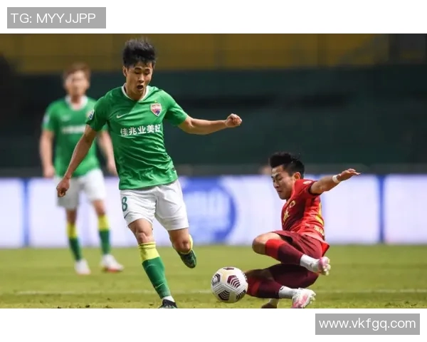 山东泰山迎战深圳队戴伟浚展现实力与激情的巅峰对决