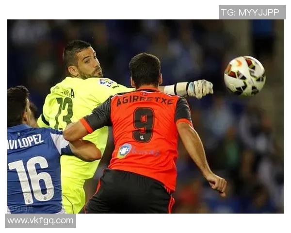 沃尔夫斯堡豪取胜利，击败卡尔斯鲁厄征程再添胜利火焰